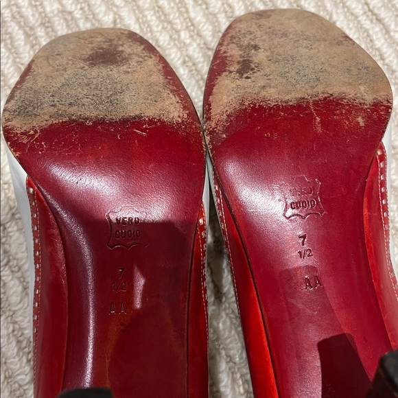 Bruno Magli White and Red Peep Vintage Toe Heels - Picture 7 of 8
